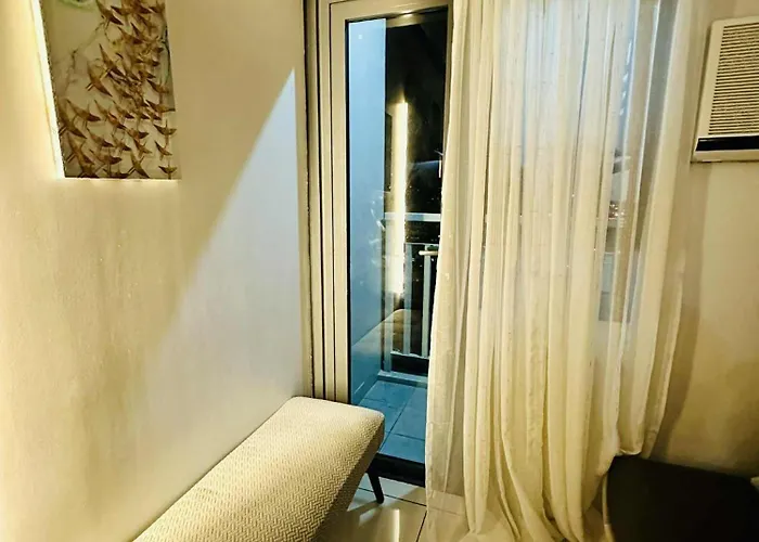36t2 Chic Corner, Horizons 101, Aparthotel Cebu