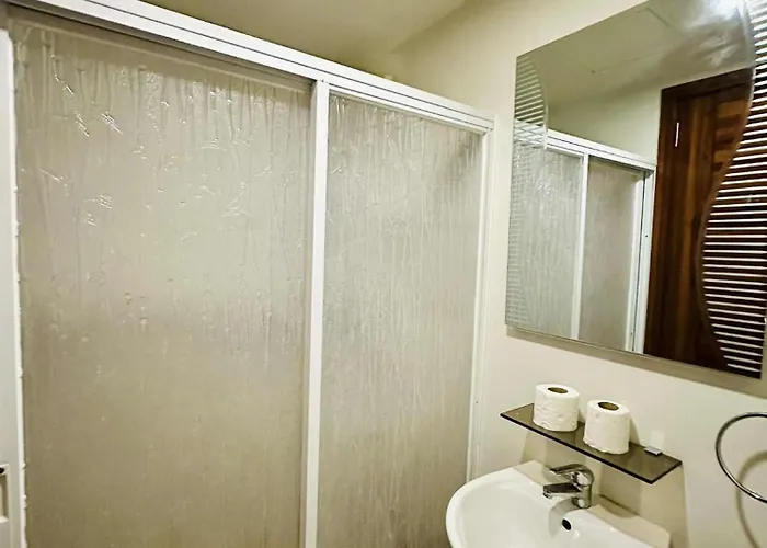 36t2 Chic Corner, Horizons 101, Aparthotel Cebu